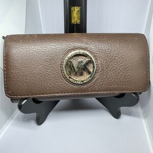 Michael Kors Chocolate Leather Clutch (see photos for call outs)